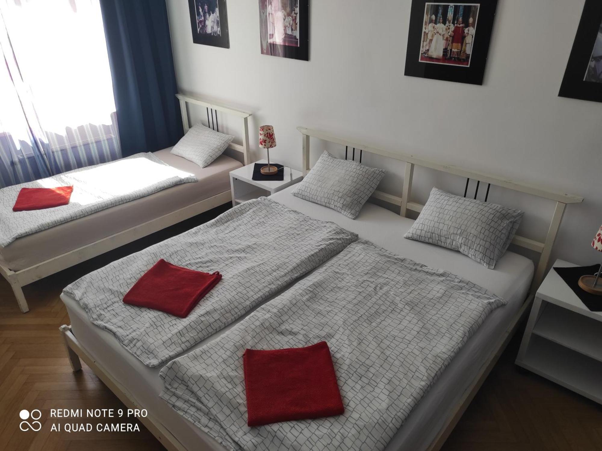 ברטיסלאבה Apartment Maximilian מראה חיצוני תמונה