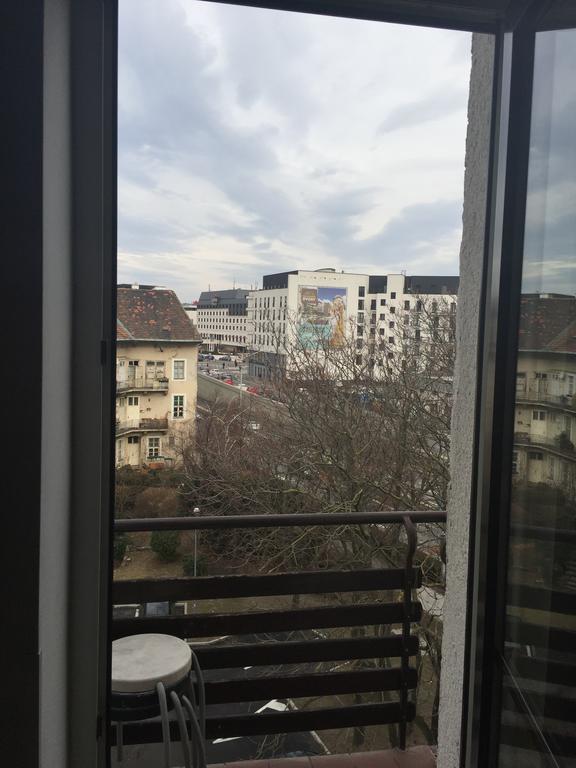 ברטיסלאבה Apartment Maximilian מראה חיצוני תמונה