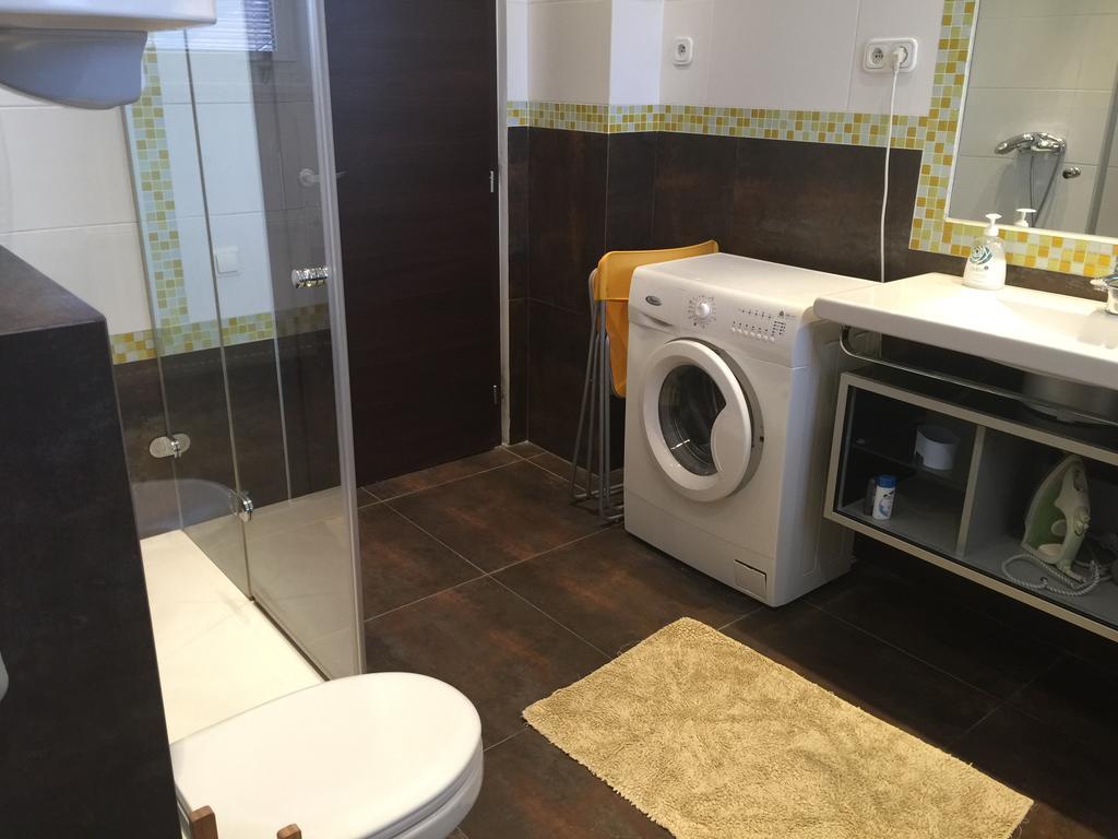 דירות ברטיסלאבה Apartman Maximilian מראה חיצוני תמונה