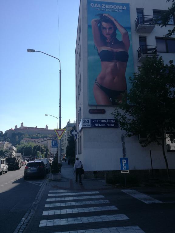 ברטיסלאבה Apartment Maximilian מראה חיצוני תמונה