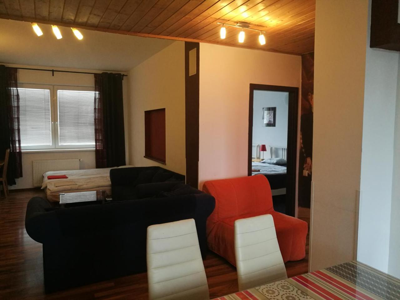 ברטיסלאבה Apartment Maximilian מראה חיצוני תמונה